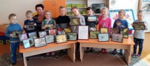 „Boružėlių“ grupės vaikai susipažįsta su gyvąja gamta