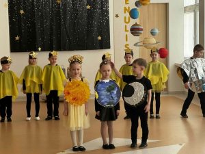 „Saulė, mėnulis ir jų draugai“
